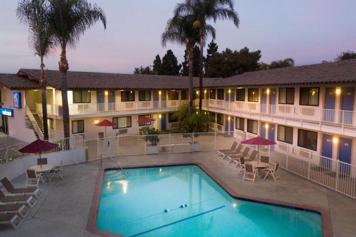 Motel 6 Camarillo, Ca,Ventura>>Camarillo,2 star