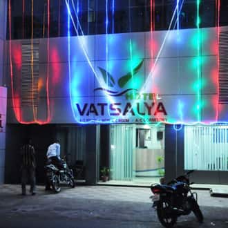 Hotel Vatsalya,Nana Mava,3 star