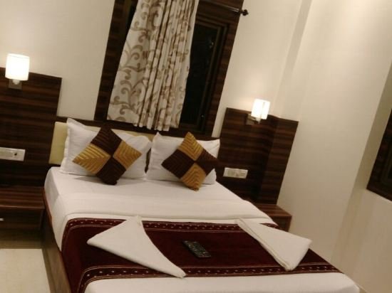 Hotel Golden City,Mumbai Suburban>>Mumbai,2 star