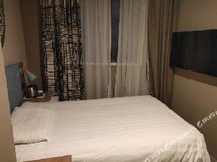 Home Inn -Shanghai Zhongshan Park Metro Station,,2 star