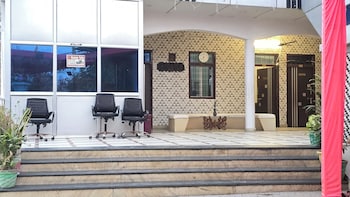 Vinayak Palace,,3 star