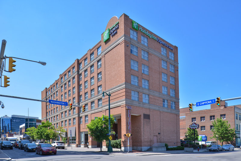 holiday inn express and suites buffalo downtown medical ctr
