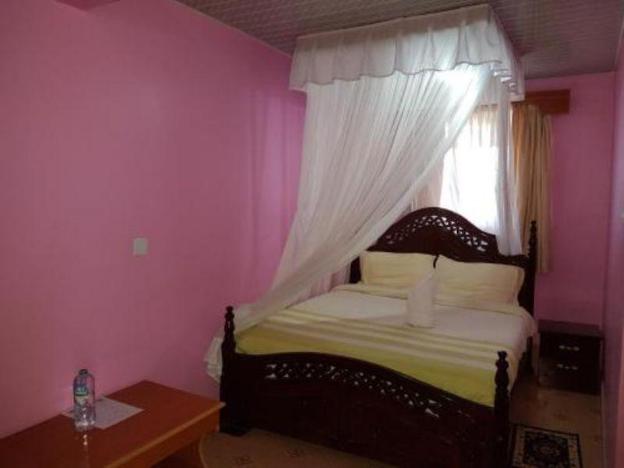 leopard view hotel