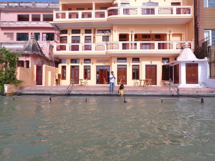 Devnadi Hotel,Rishikesh>>Haridwar,2 star