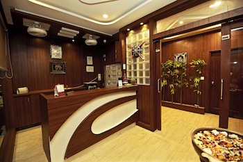 Hotel Sunflower,Udaipole Bus Station,3 star