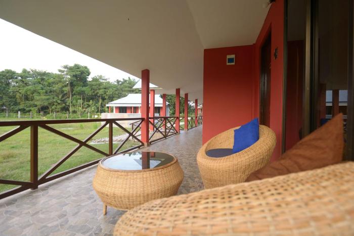 Villa De Hollong,Cooch Behar>>Alipurduar,3 star