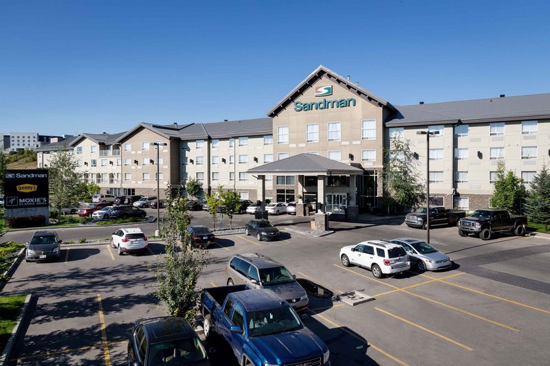 sandman hotel and suites calgary south