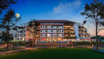 Whistling Woodzs Resort,,4 star