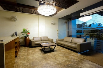 Hotel Blue Pearl,Indira Gandhi Road,3 star