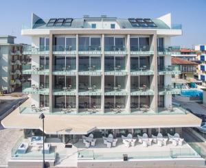 Hotel Savini,Cesenatico>>Bellaria-Igea Marina,4 star