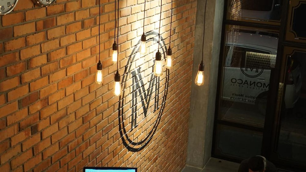 Monaco Boutique Hotel Kampung Air,Kota Kinabalu>>Gaya Island,3 star