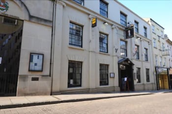 the kings head hotel