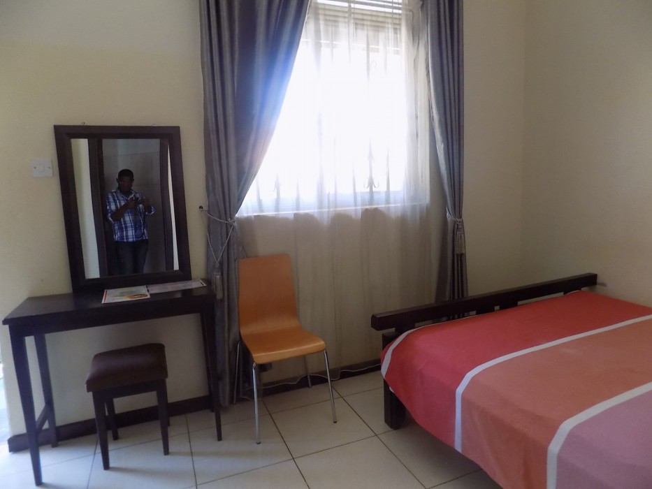 etana motel