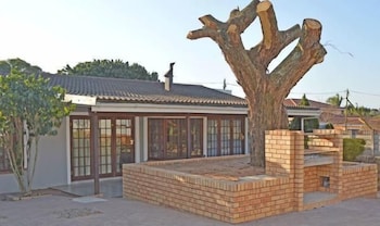 Lake Sands Manor,In Pietermaritzburg,2.5 star