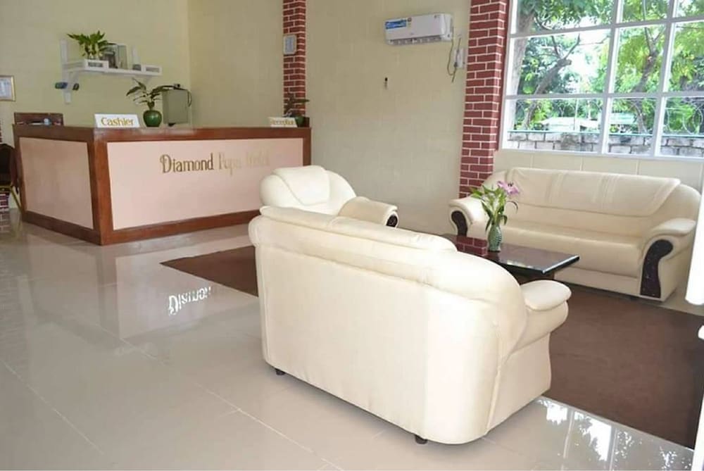 Diamond Popa Hotel,In Kyaukpadaung,3 star