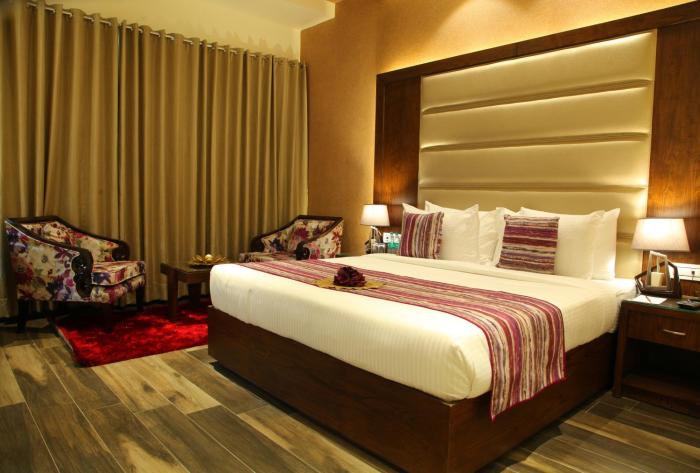 Wj Grand Hotel,Punjab>>Jalandhar,3 star