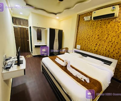 Shanti The Grand Palace,Mirya>>Ratnagiri,2 star