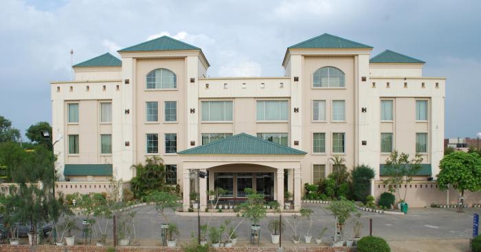 Midtown Grand,Hisar>>Hansi,3 star