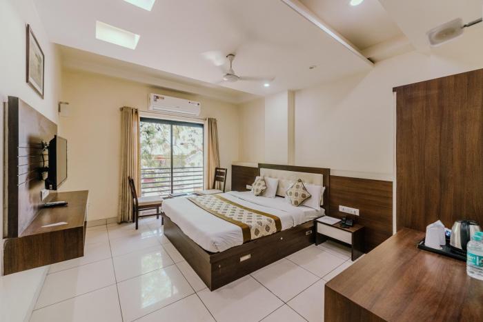 Hotel Fortune Plaza,Diggi Bazaar,3 star