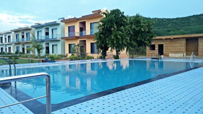 chitrakoot garden and resorts pushkar