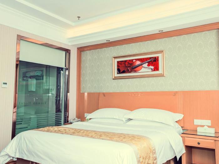 Vienna Hotel (Rugao Zhengxiang Square),Rugao>>Nantong,3.5 star