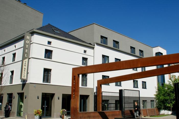 van belle hotel