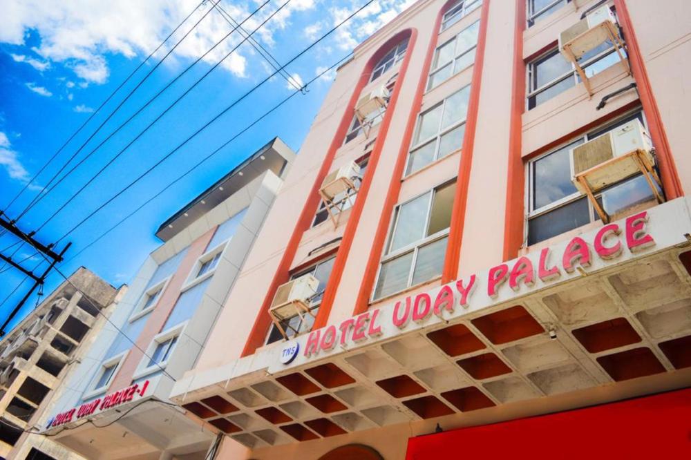 Hotel Uday Palace,Loknayak Nagar,3 star