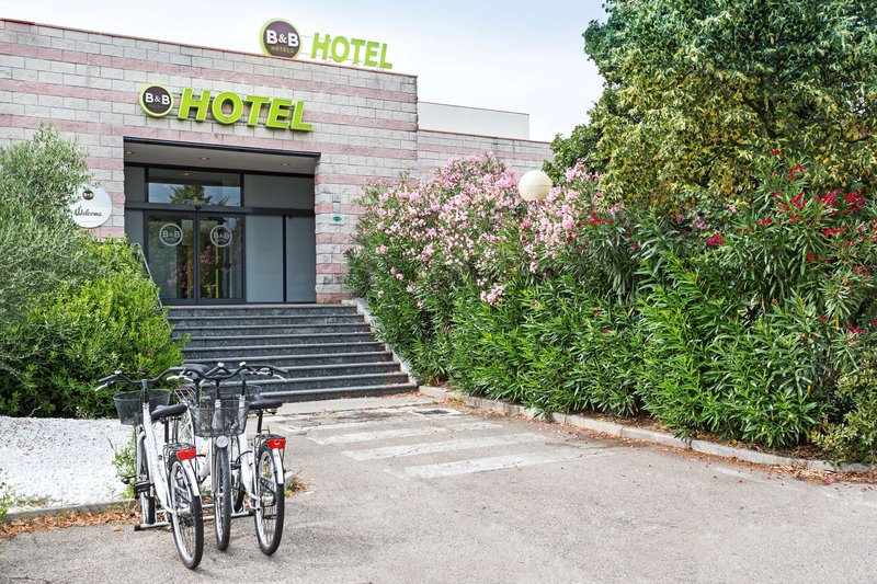 B&B Hotel Faenza,Brisighella>>Bologna,3 star