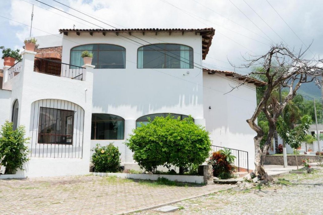 La Joya Del Lago