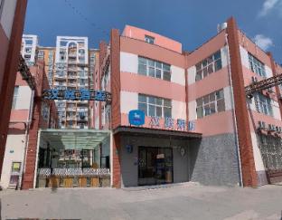 Hanting Hotel (Shanghai Baogang Yueluo Road),,2 star