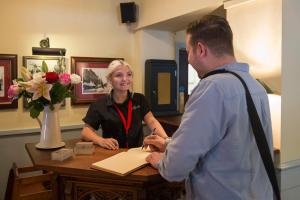 Green Dragon, Welton By Marston's Inns,Brough>>Beverley,4 star