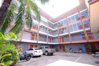 Livable Hotel,Sakon Nakhon Province>>Sakon Nakhon,2.5 star