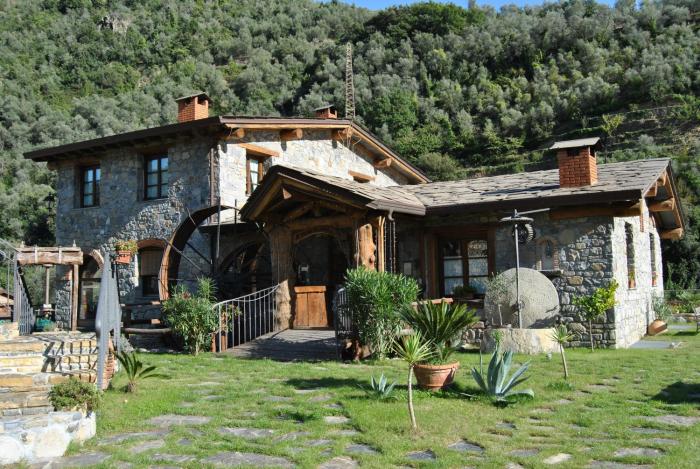 Le Macine Del Confluente,Imperia>>Badalucco,3 star