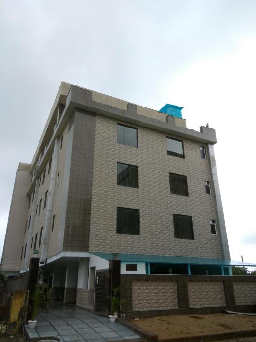 The Park Residency,Greater Noida>>Delhi,3 star