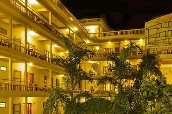 Hotel Nature Heritage,Chitwan>>Bharatpur,2.5 star