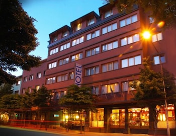 Hotel Nahuel Huapi,San Carlos De Bariloche>>Rio Negro,3 star