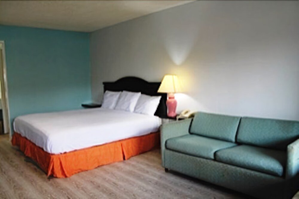 Homelodge,Attalla>>Albertville,1 star