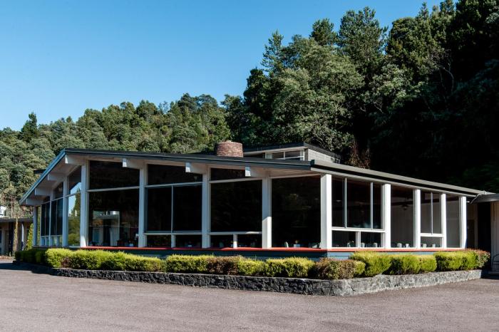 Silver Hills Motel,Queenstown>>Hobart,3 star