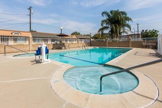 rodeway inn beaumont 1 10