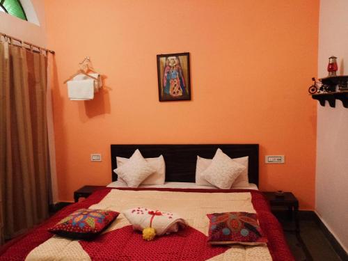 room-image