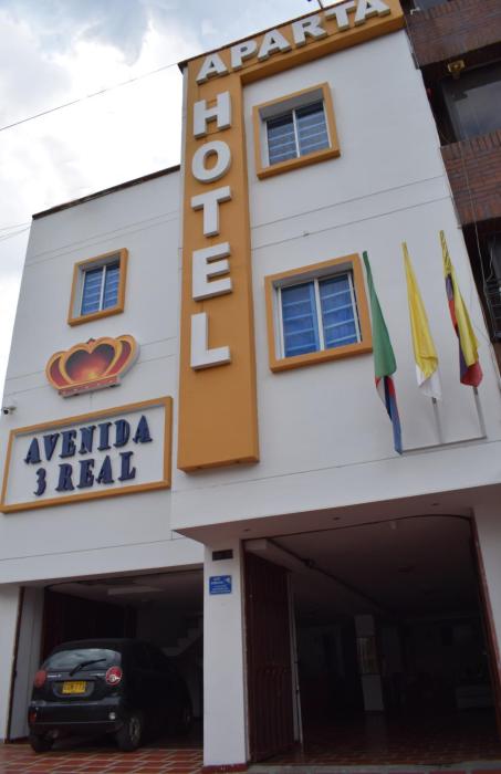 hotel avenida 3 real