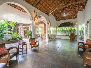 Pinkcoco Uluwatu - For Cool Adults Only,Kuta>>Bali,3 star