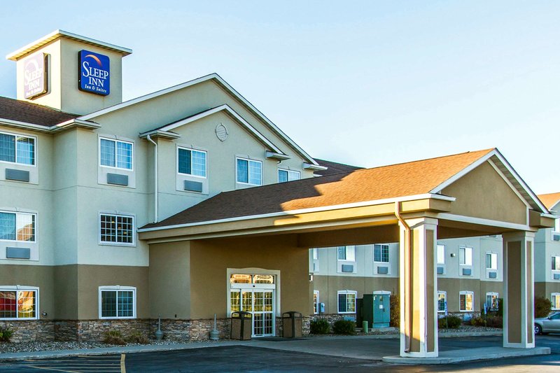 Sleep Inn & Suites Pleasant Hill - Des Moines,Des Moines County>>Des Moines,2.5 star