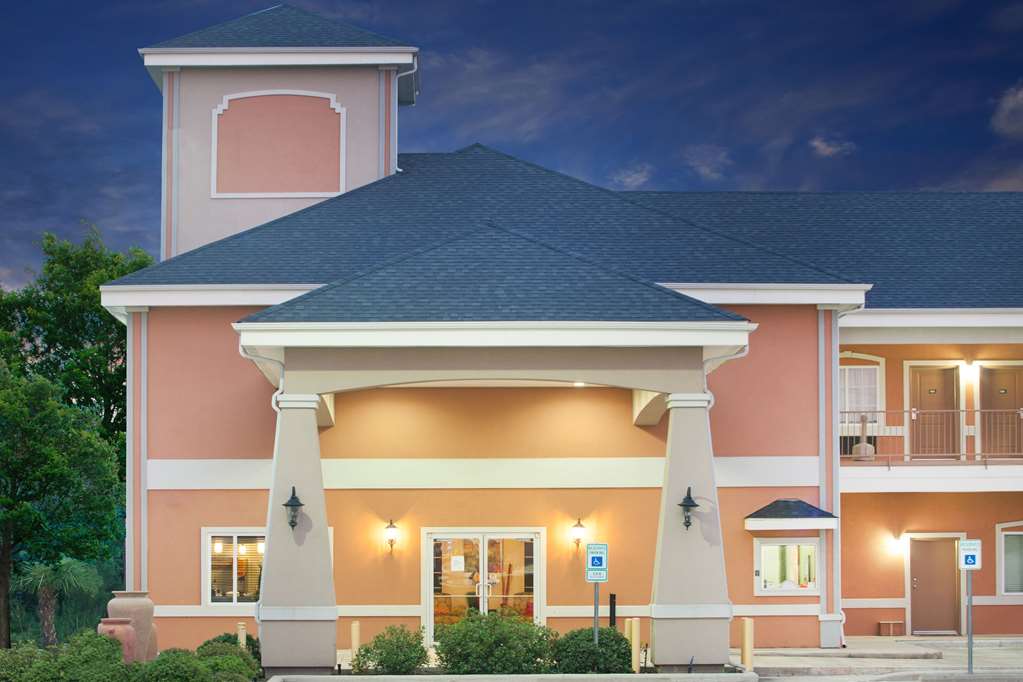 Super 8 By Wyndham Carthage Tx,Marshall>>Carthage,2 star
