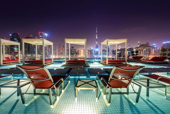 Canal Central Hotel,Al Abraj Street,5 star