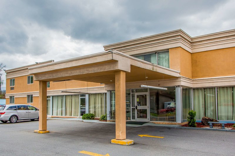 Rodeway Inn Bedford,Bedford Township>>Bedford,2 star