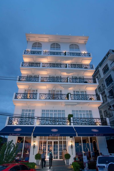 La Seine Hotel,Vientiane Prefecture>>Vientiane,4.5 star