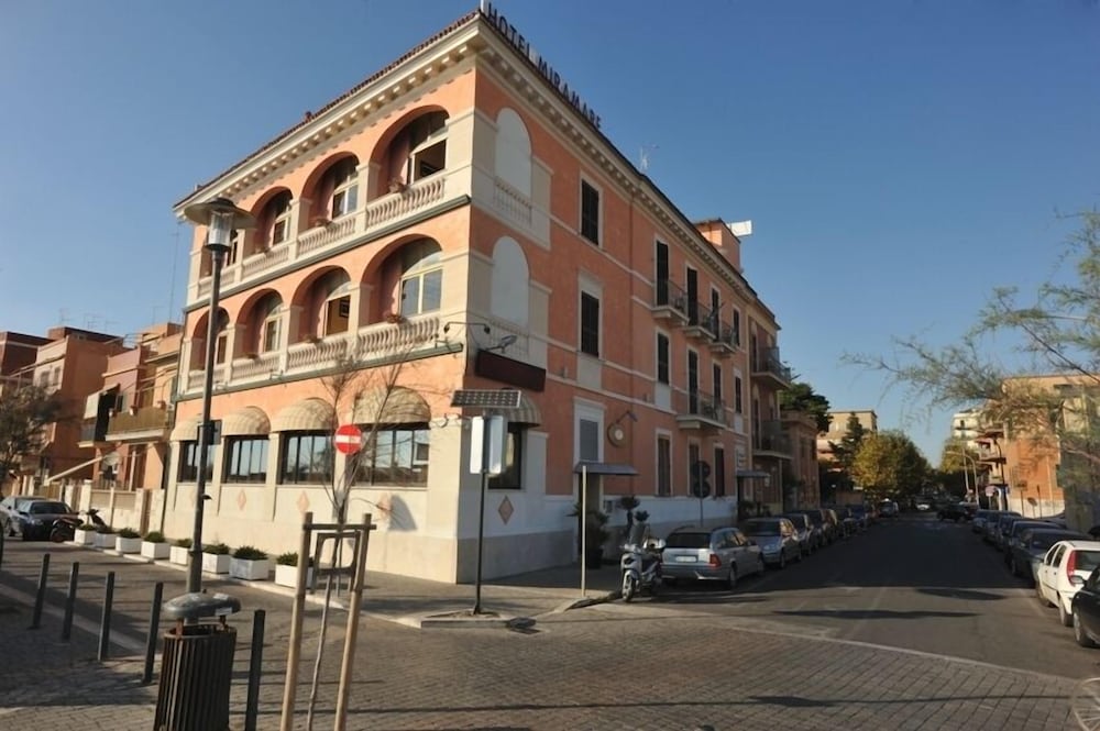 Miramare,Lazio>>Ladispoli,3 star