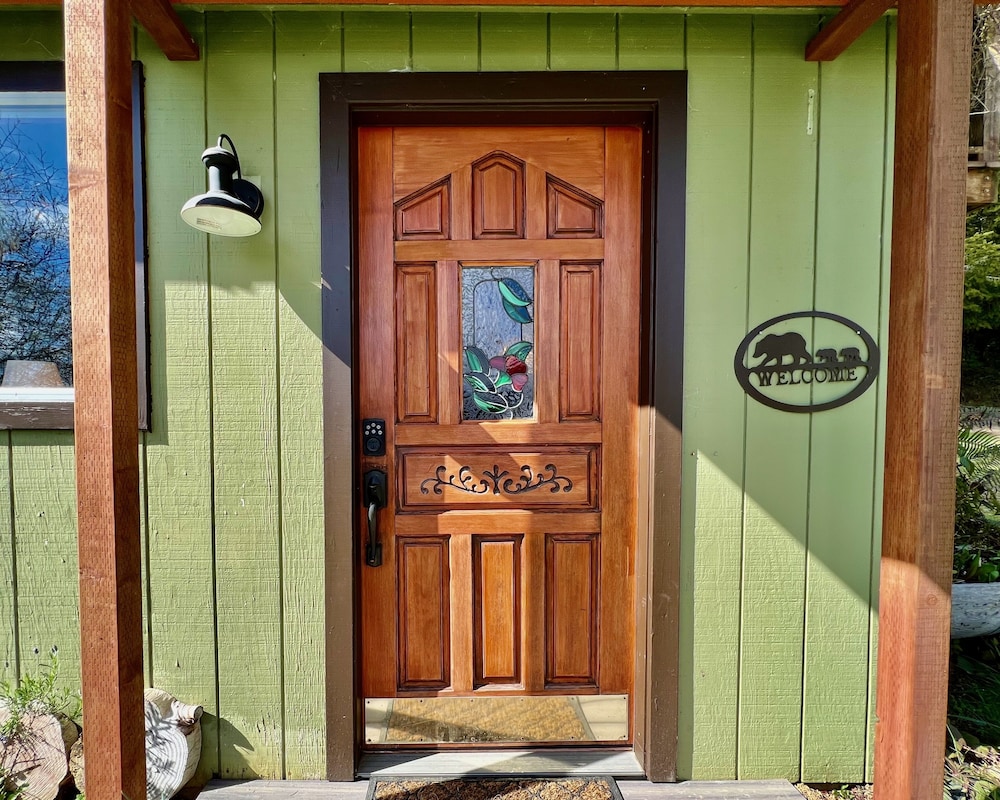 The Historic Requa Inn,On The Beach,3 star