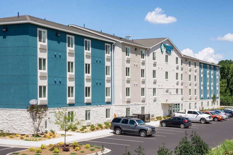 Extended Stay America Suites - Charlotte - Northlake,North Carolina>>Charlotte,2.5 star